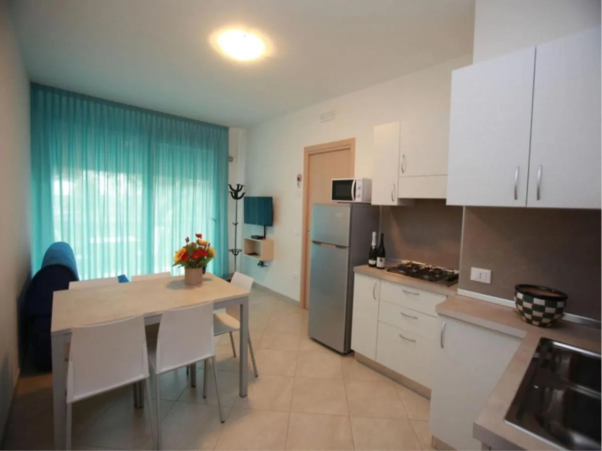 Elegant Apartment Near The Beach - Beahost Italy